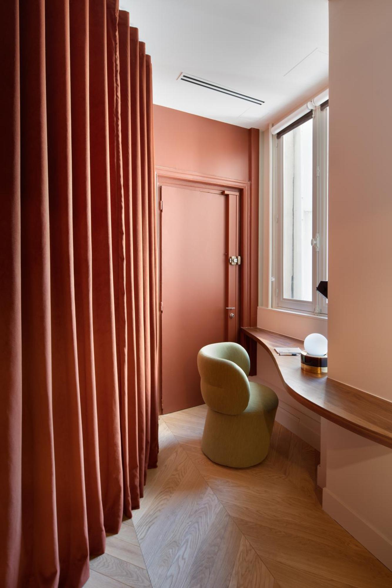 Joro Living Lejlighed Paris Værelse billede